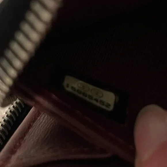 Chanel Black Quilted Lambskin Zippy Wallet - Picture 6 of 9